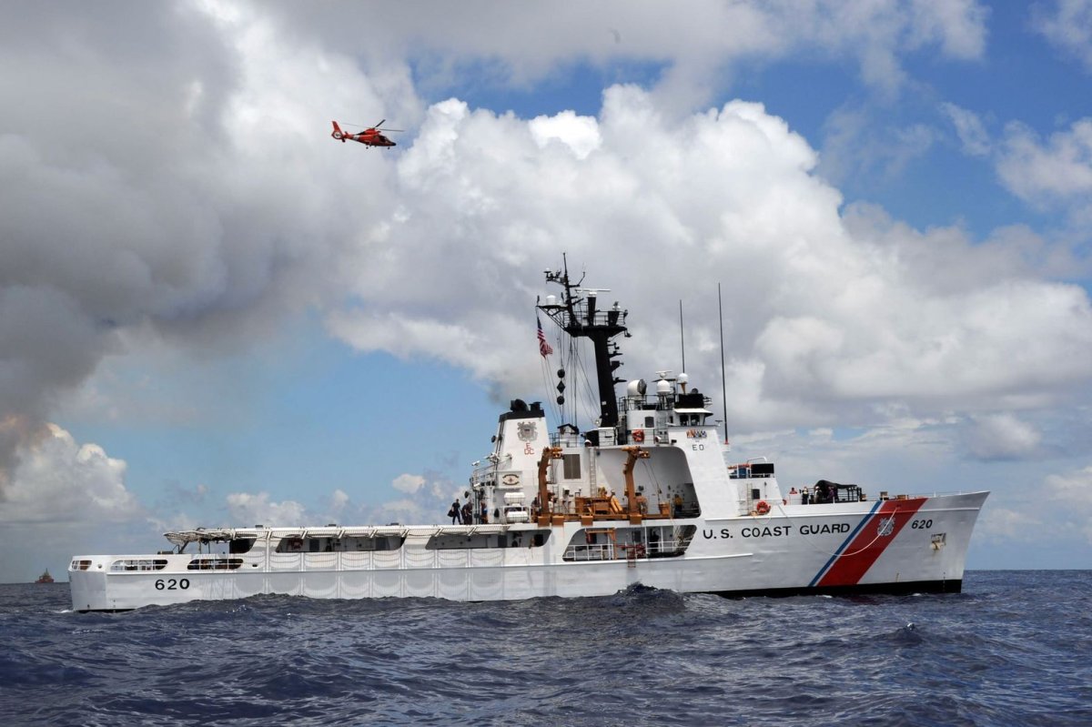 Coast Guard searching for man who jumped off cruise ship in Bahamas - UPI.com